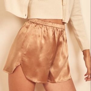 REFORMATION Nero Gold Shorts